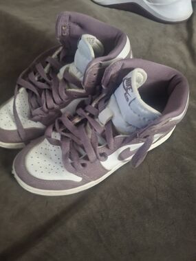 Nike Dunk High in White and Mauve